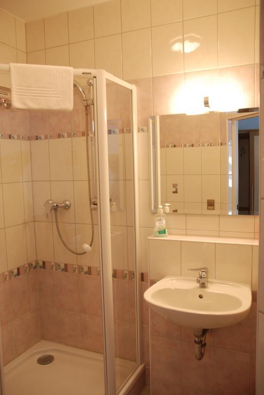 Hotel Raeuberschaenke Oederan Pokój zdjęcie