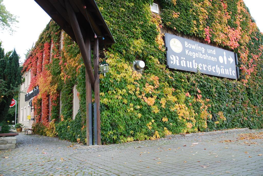 Hotel Raeuberschaenke Oederan Zewnętrze zdjęcie